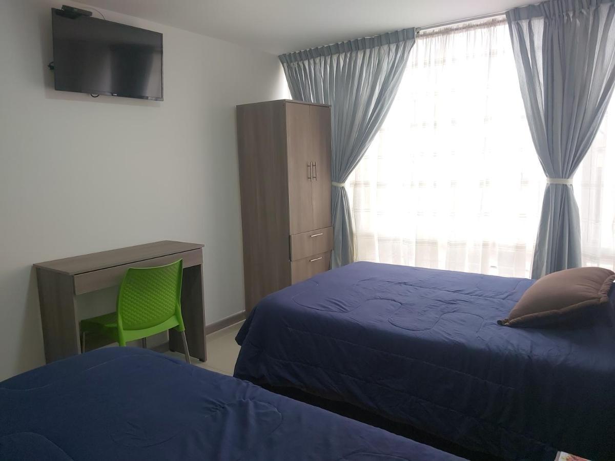 Hospedaje Sary House Богота Экстерьер фото