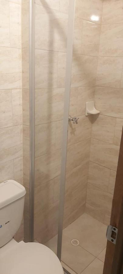 Hospedaje Sary House Богота Экстерьер фото