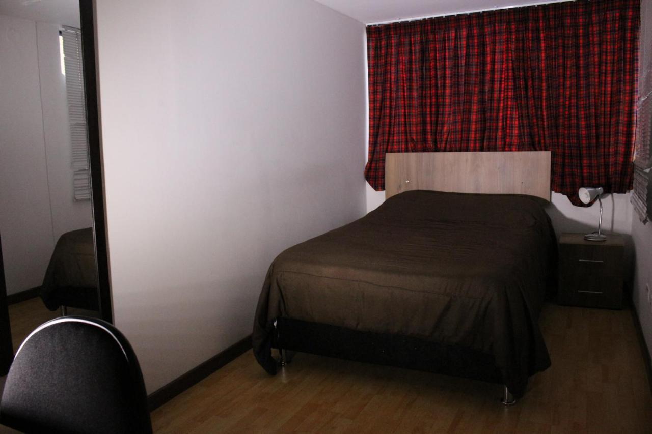 Hospedaje Sary House Богота Экстерьер фото